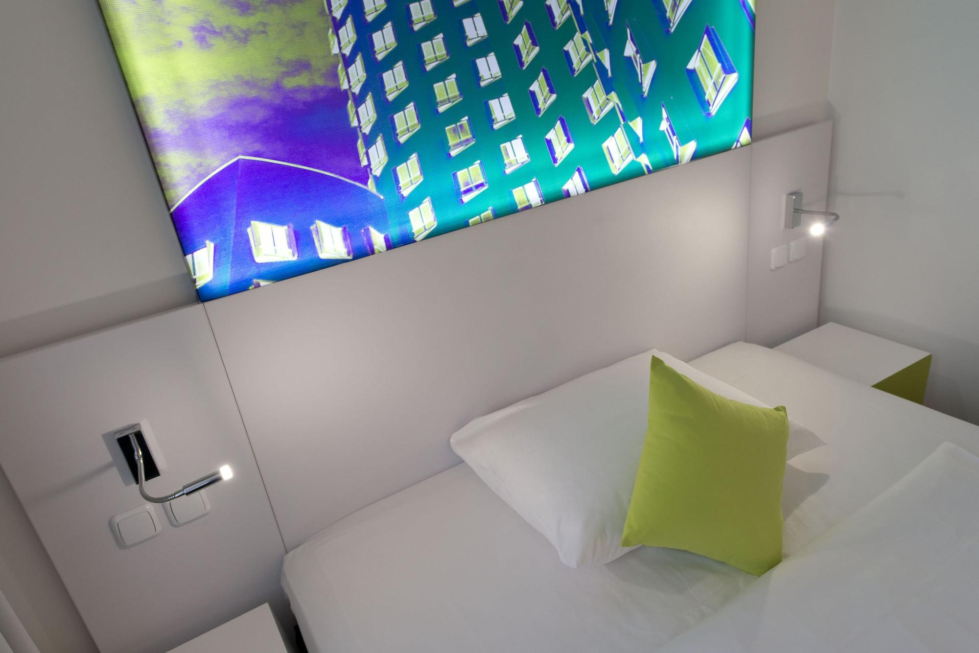 Wyndham Garden City Centre Koenigsallee 4*