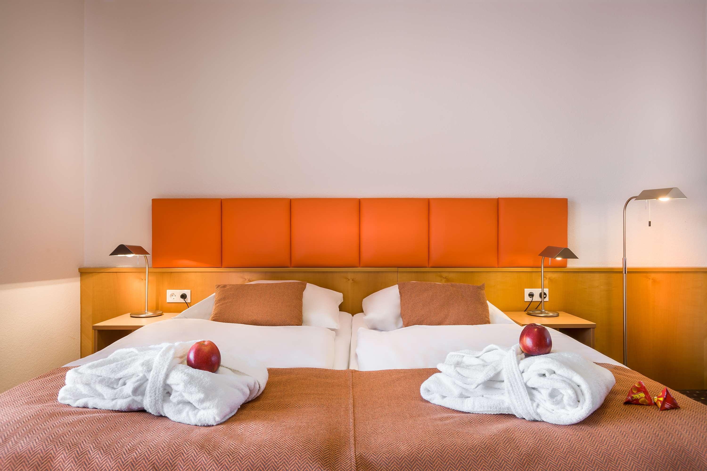 Hotel Acora Living The City 3*