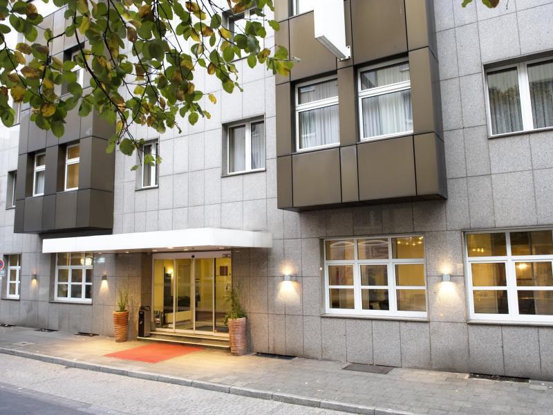 Wyndham Garden City Centre Koenigsallee 4*