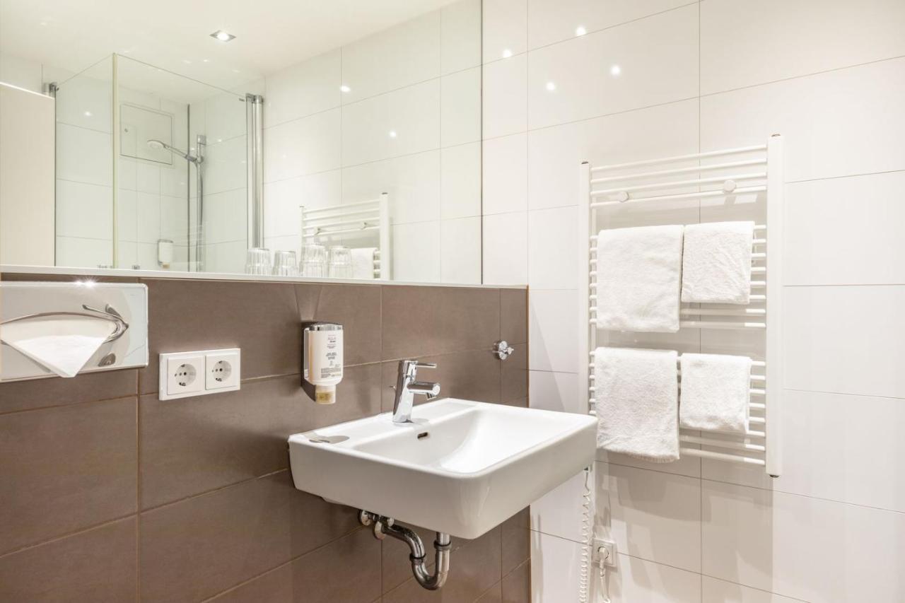 Hotel Novum Madison Hauptbahnhof 4*