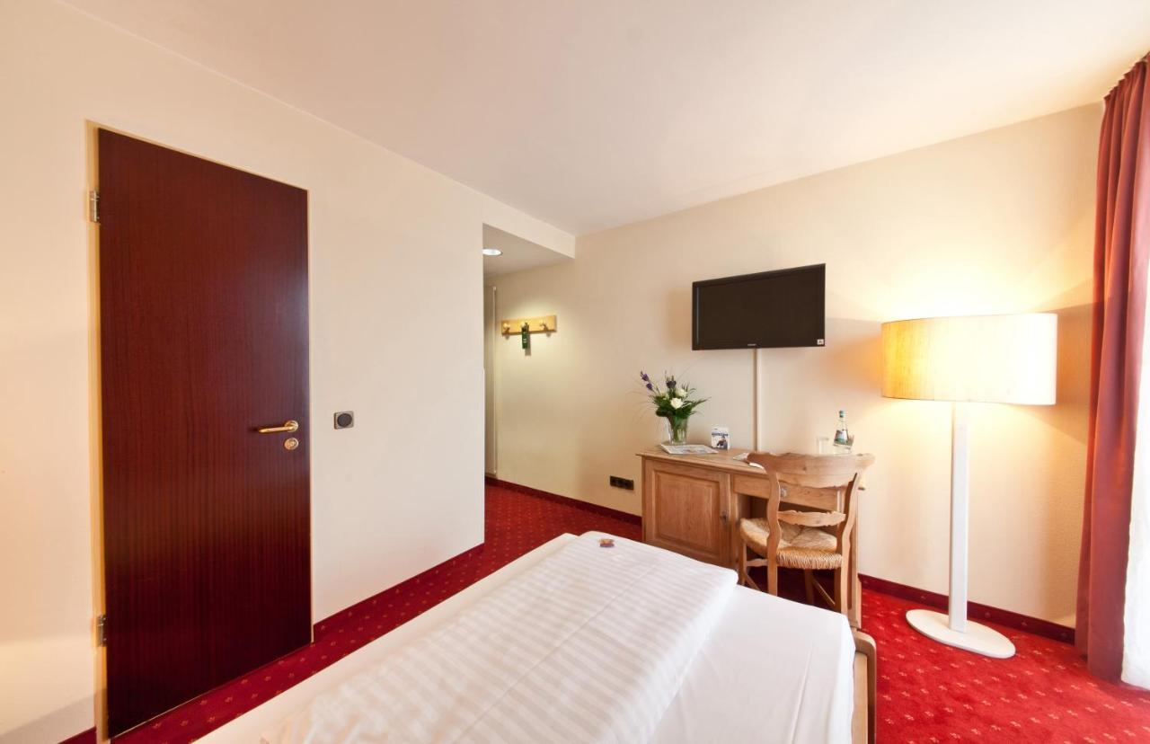 Novum Madison Hauptbahnhof Hotel 4*