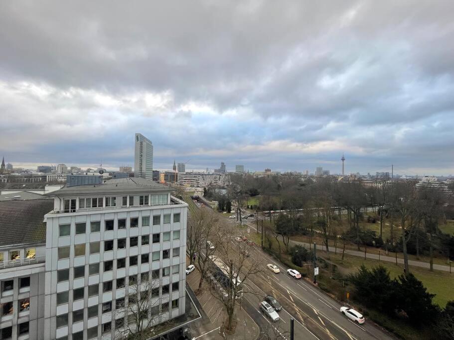 Kaiserloft Zentral Nahe Messe * Dusseldorf
