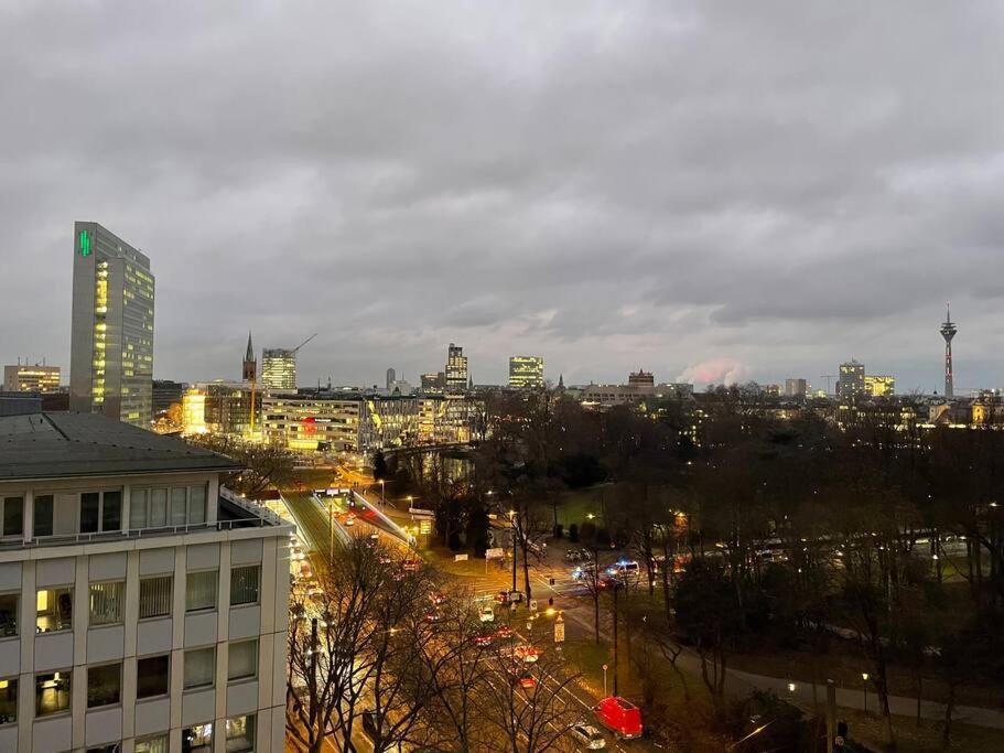 Kaiserloft Zentral Nahe Messe * Dusseldorf