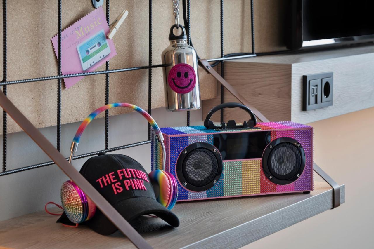 Hotel Moxy 3*
