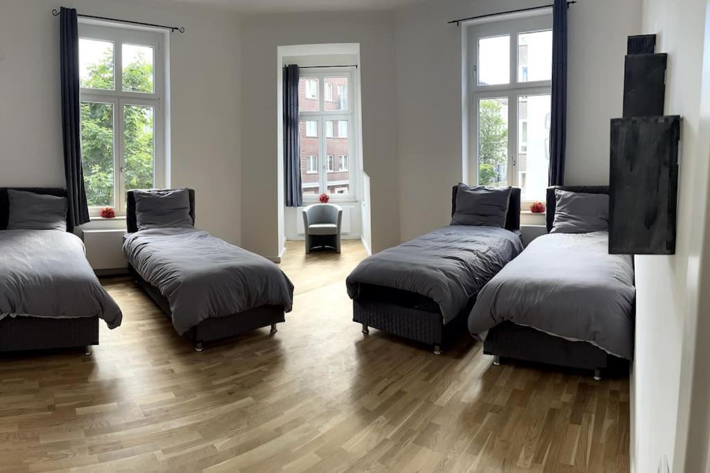 Gigantische Luxus Suite! * Dusseldorf