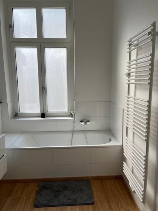 Gigantische Luxus Suite! Apartment Dusseldorf