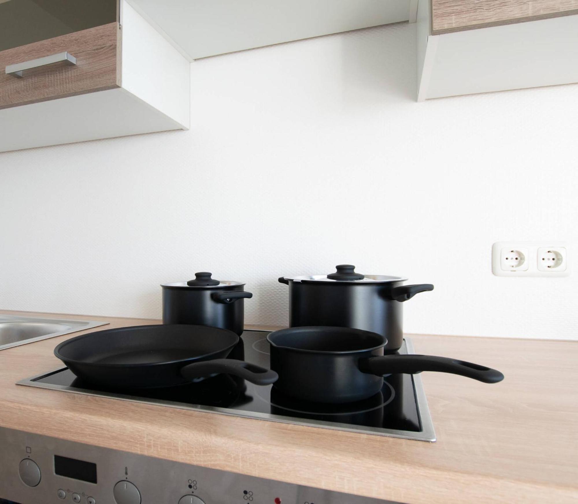 T&k - - 3 With Private Parking 7min Fair And Airport Dus Appartement *