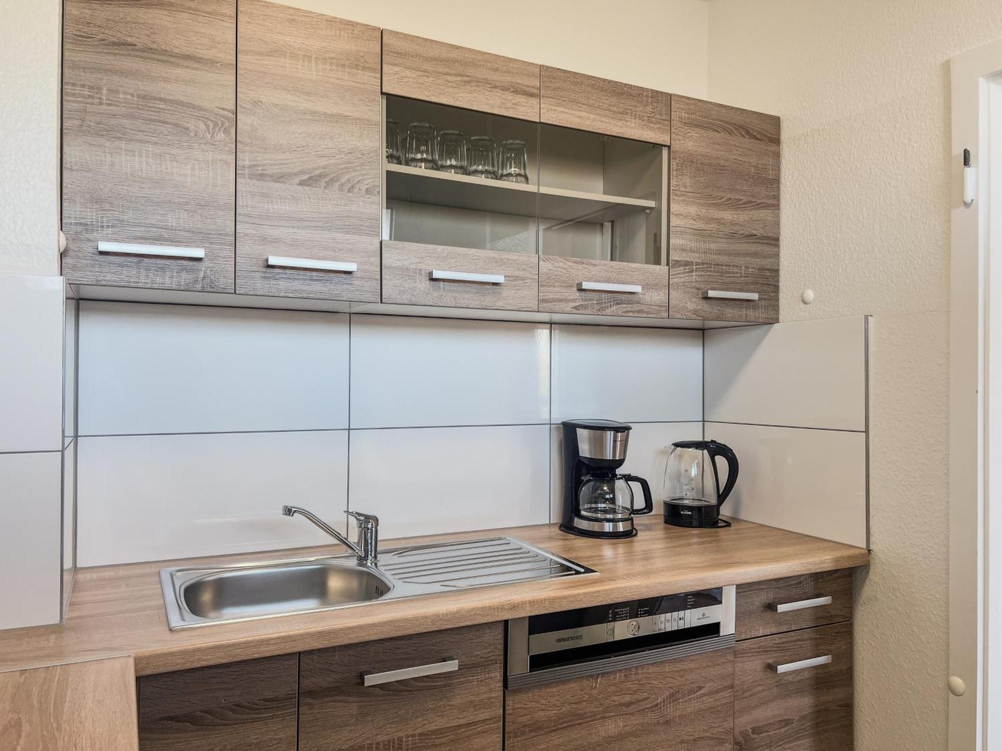 T&k - - 3 With Private Parking 7min Fair And Airport Dus Appartement Düsseldorf