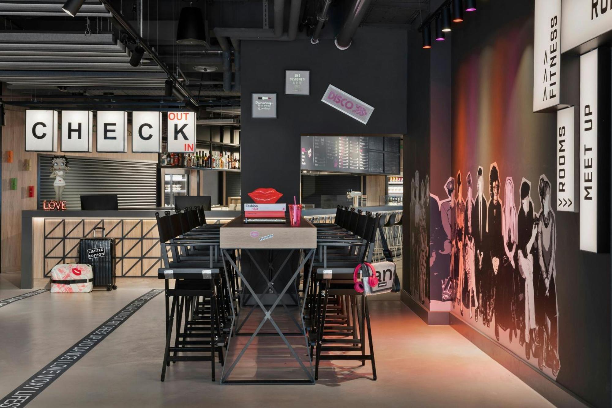 Hotel Moxy