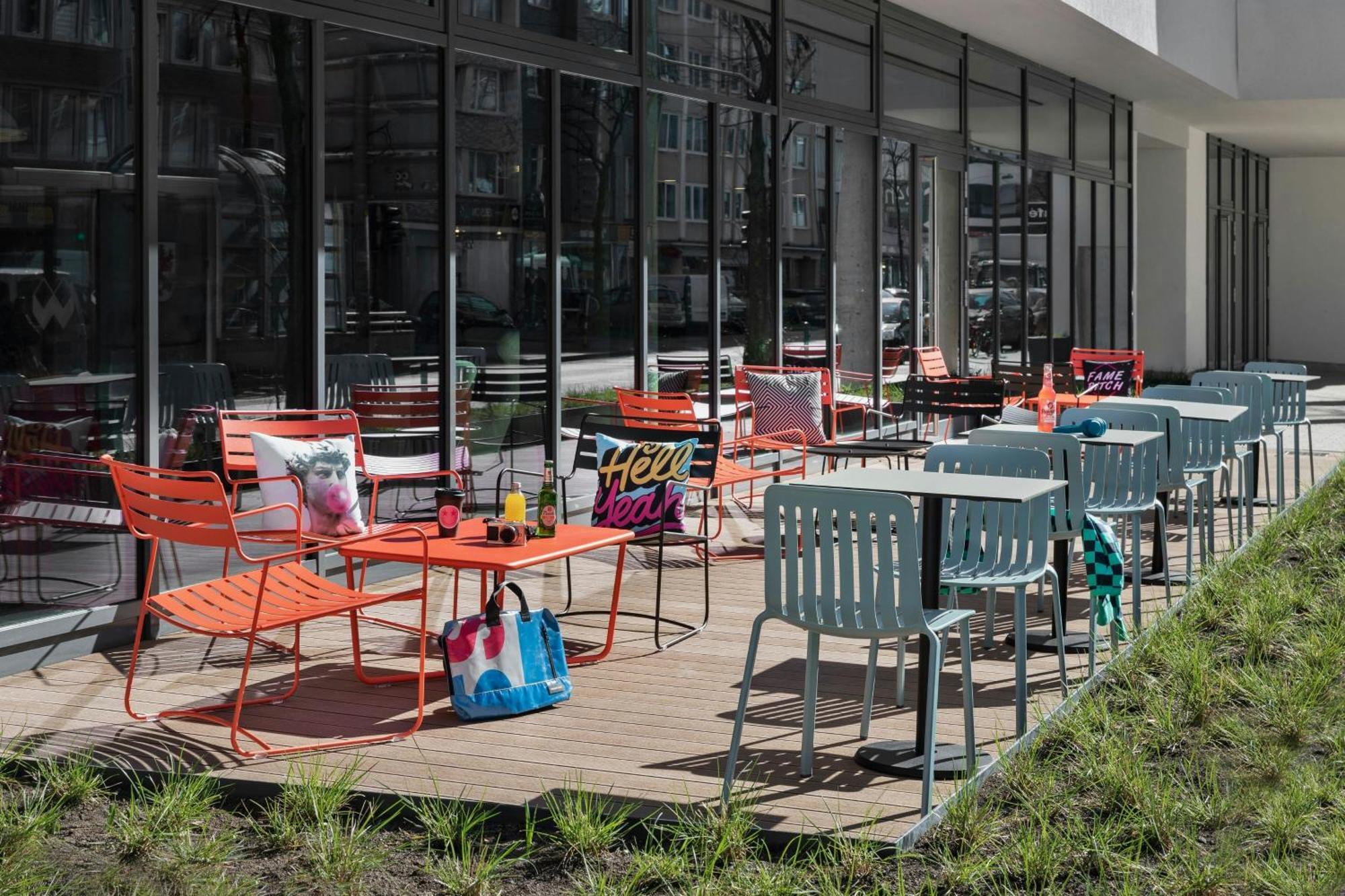 Hotel Moxy 3*