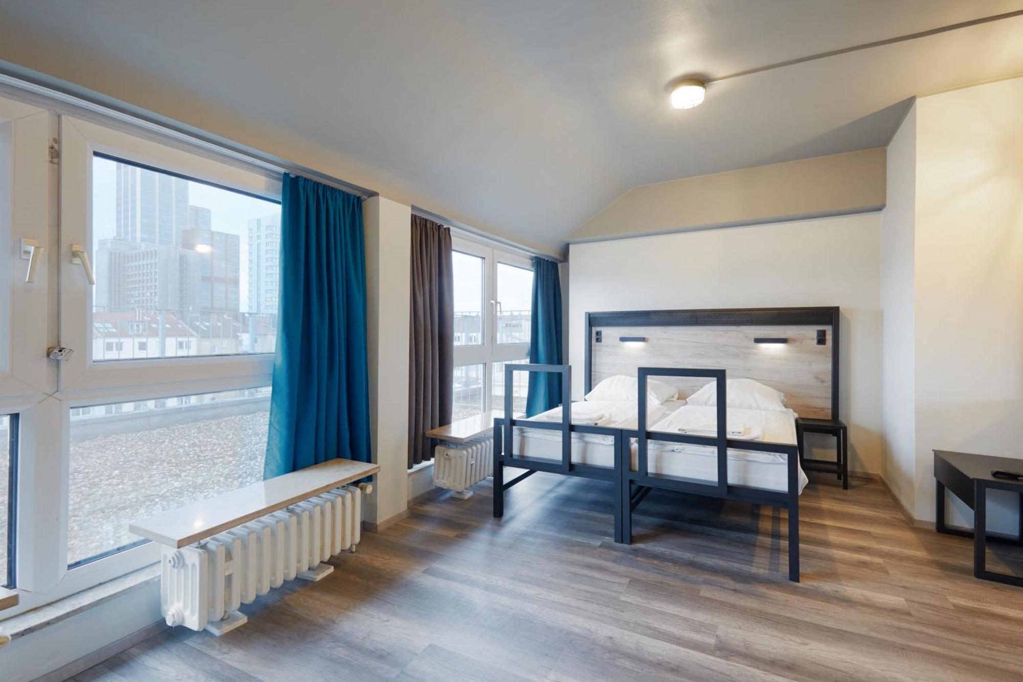 Hotel A&o Hauptbahnhof 2*