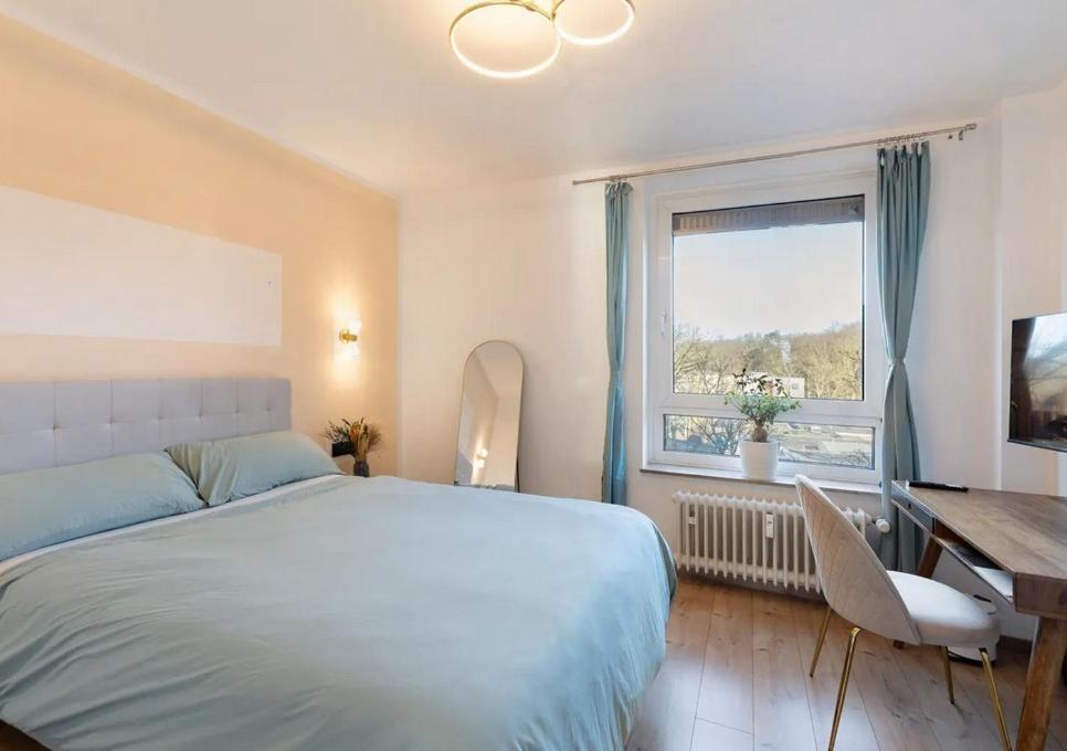 Oase Mit Kueche, Smart Tv * Dusseldorf