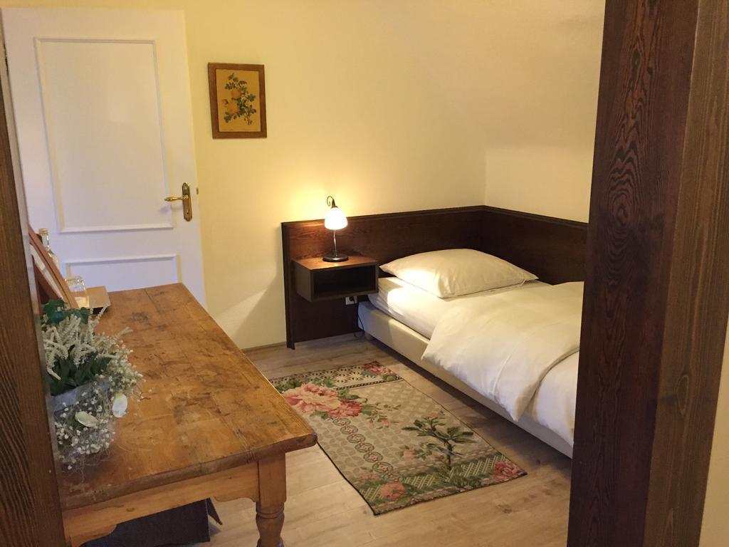 Haus Litzbruck Hotel Dusseldorf