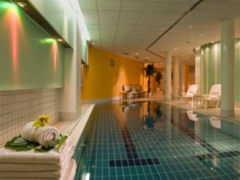 Novum Madison Hauptbahnhof 4*