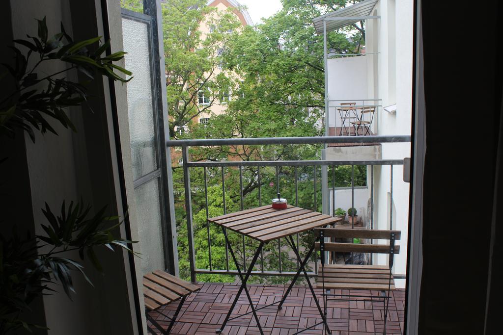 Modern Huttenstrasse Dusseldorf
