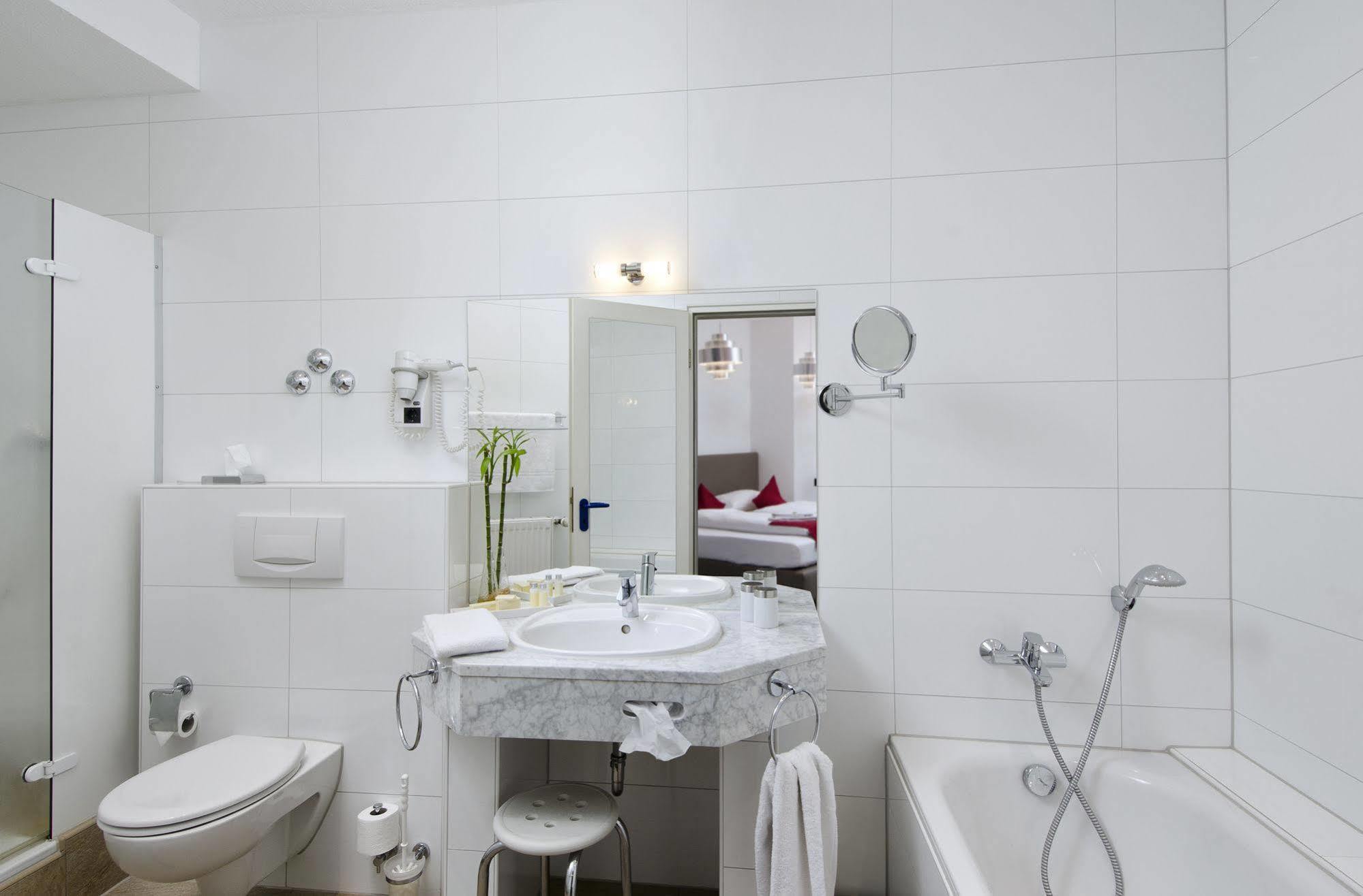 Hotel Kastens Dusseldorf