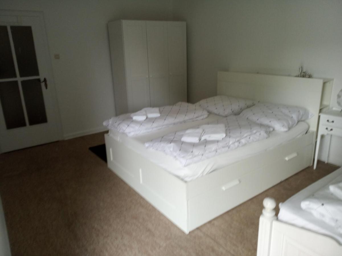 Apartment Oberkassel Garden Dusseldorf