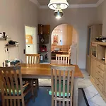 Luxury Apartment Near City Media Harbour