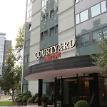 Courtyard by Marriott Düsseldorf Seestern