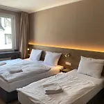 Hotel Petite Koenigsallee Self Check-In