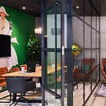 Moxy Duesseldorf South