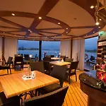 Baxter Hoare Hotel Ship Duesseldorf