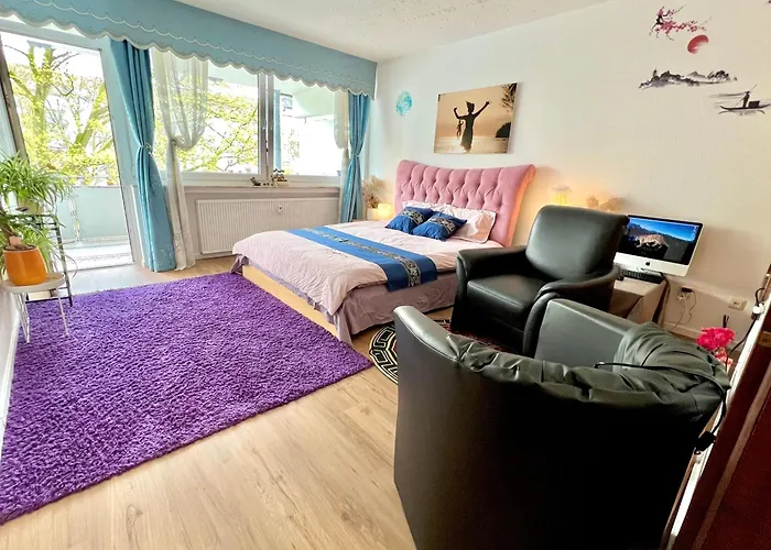 Stylish, Cozy & Quiet Apartment With One And Half Rooms In District 1