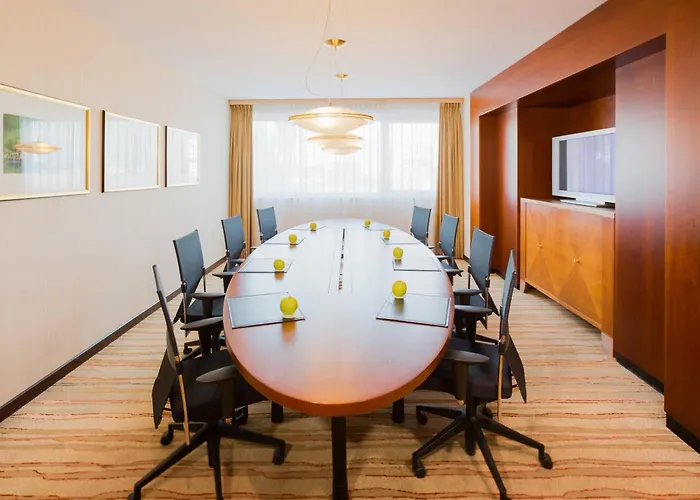 Courtyard By Marriott Duesseldorf Hafen