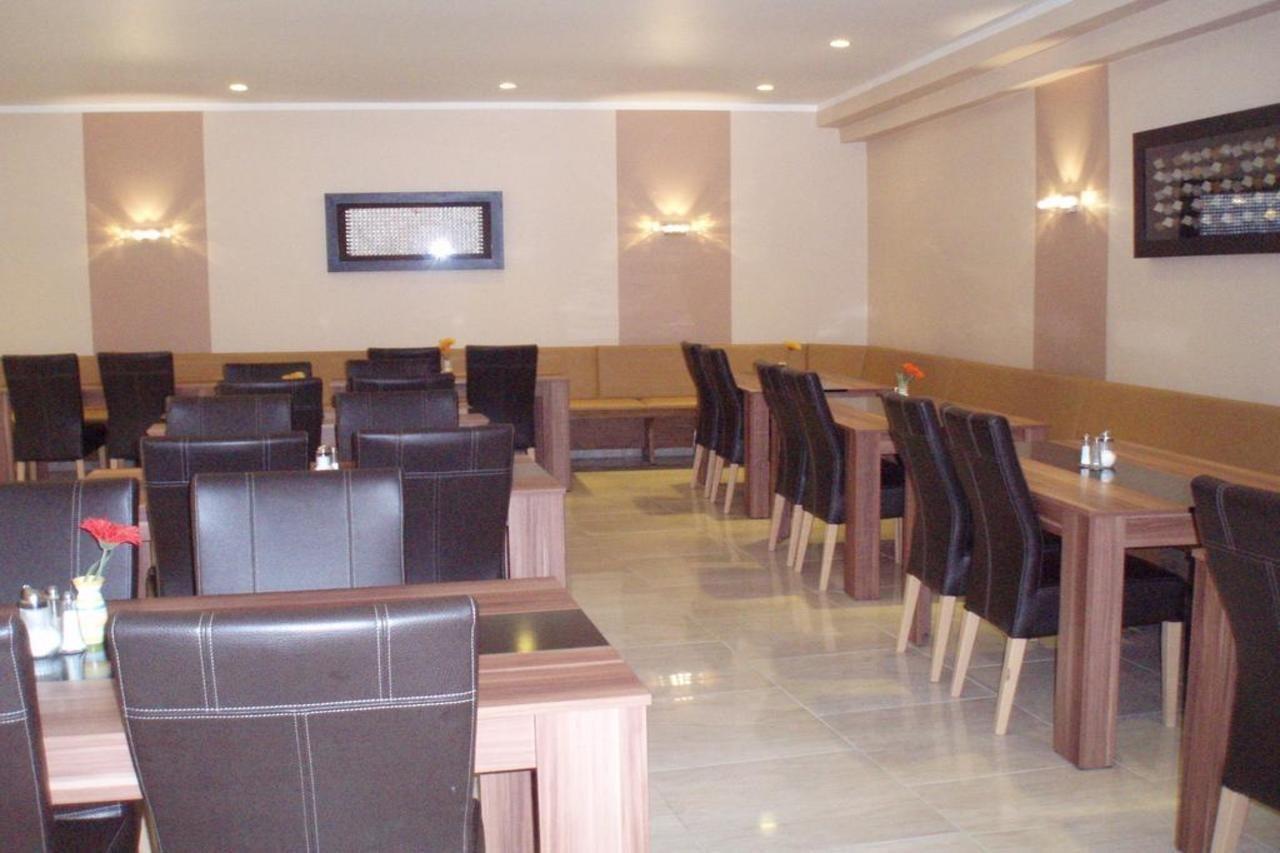 Metropol Hotel 2*