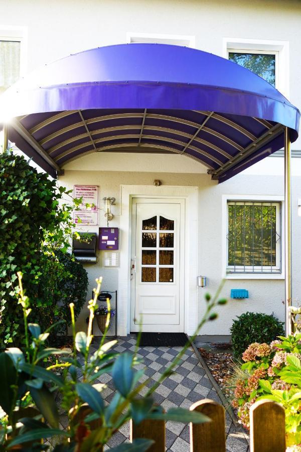 Bed & Breakfast Messe Flughafen Dusseldorf