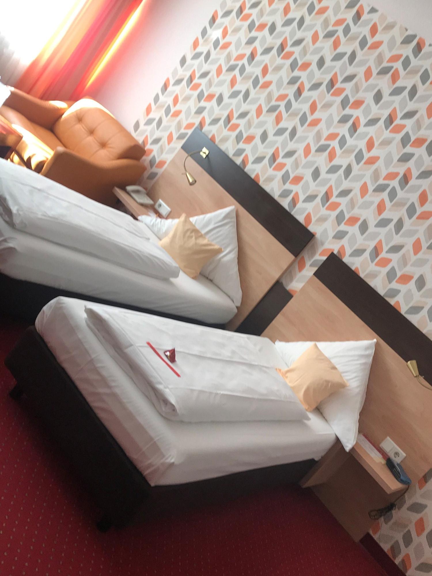 Hotel Cascade Superior Düsseldorf