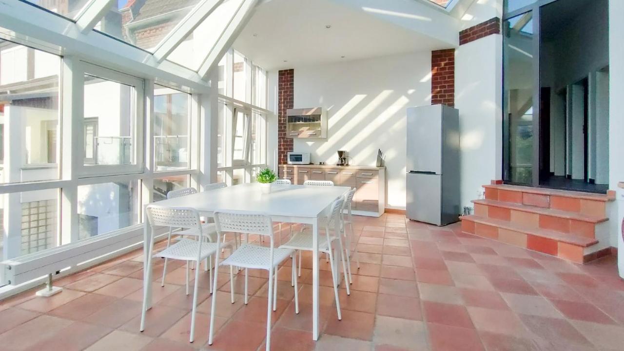 Raj Living - With 2 , 3 And 6 - 15 Min To Messe Dus And Old Town Dus * Düsseldorf