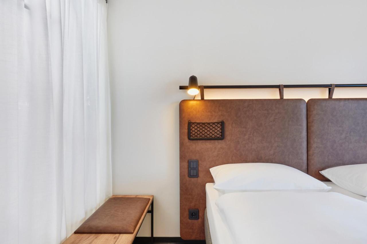 Hotel H2 3*