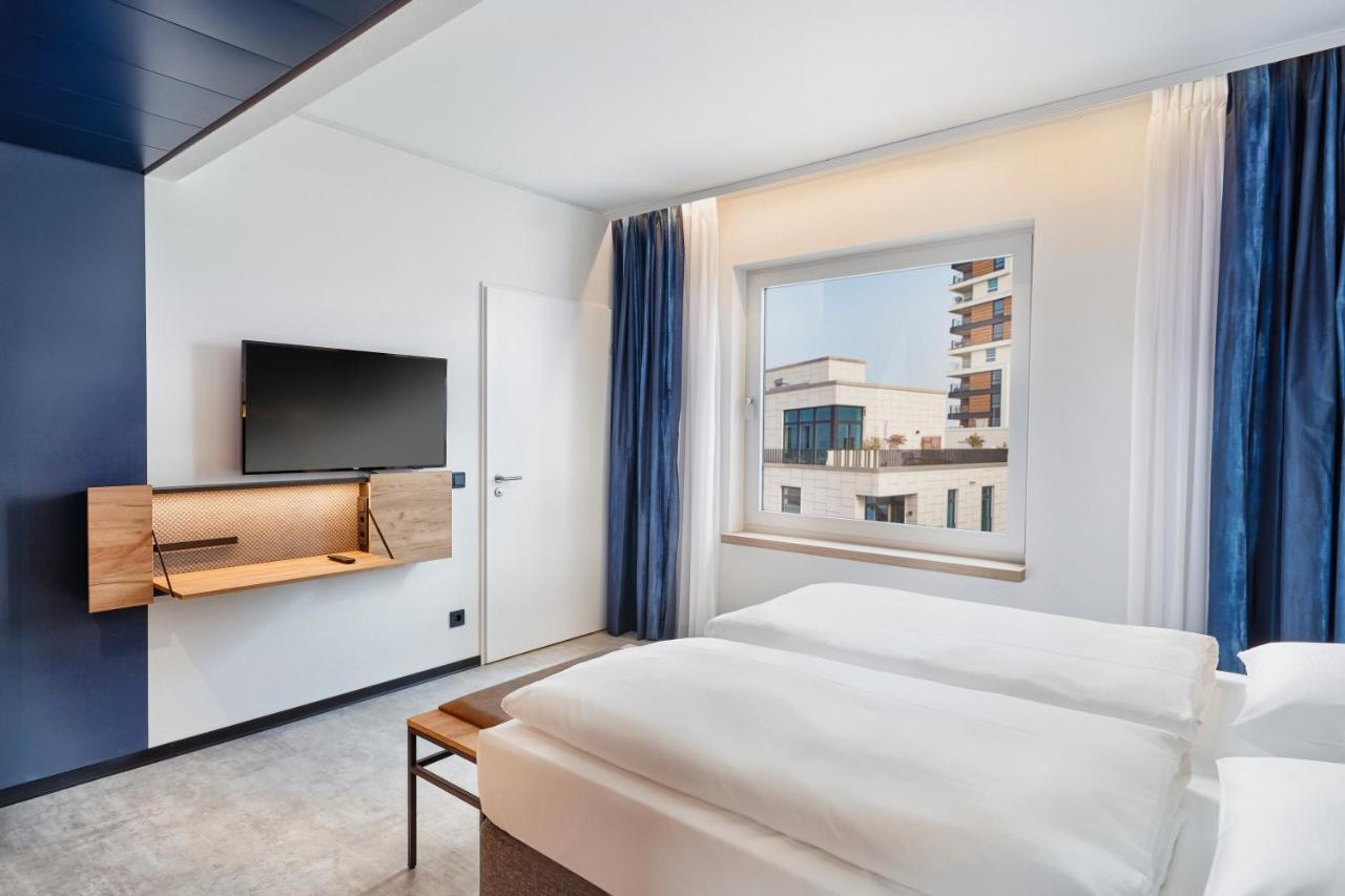 Hotel H2 3*