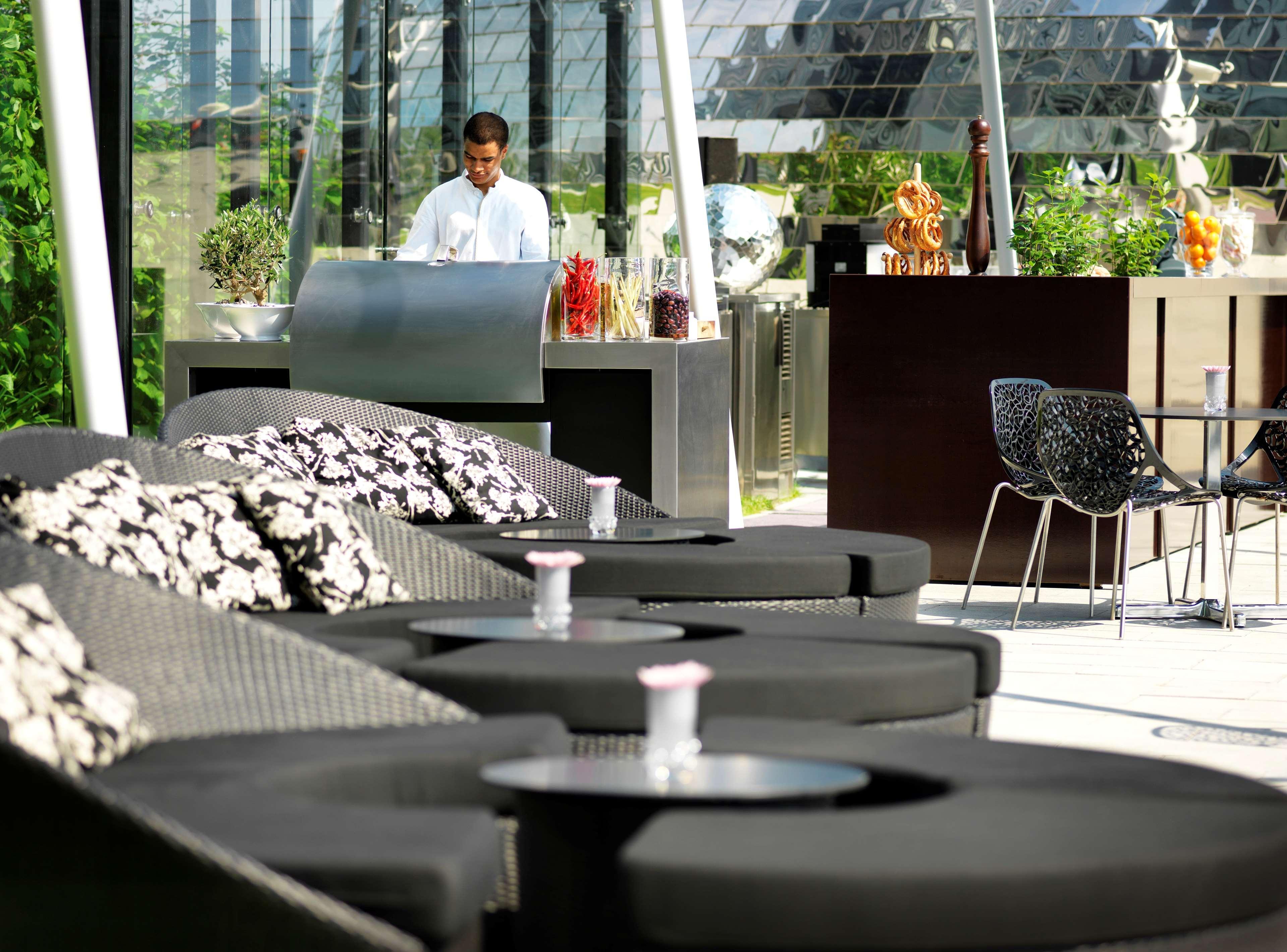 Hyatt Regency 5*