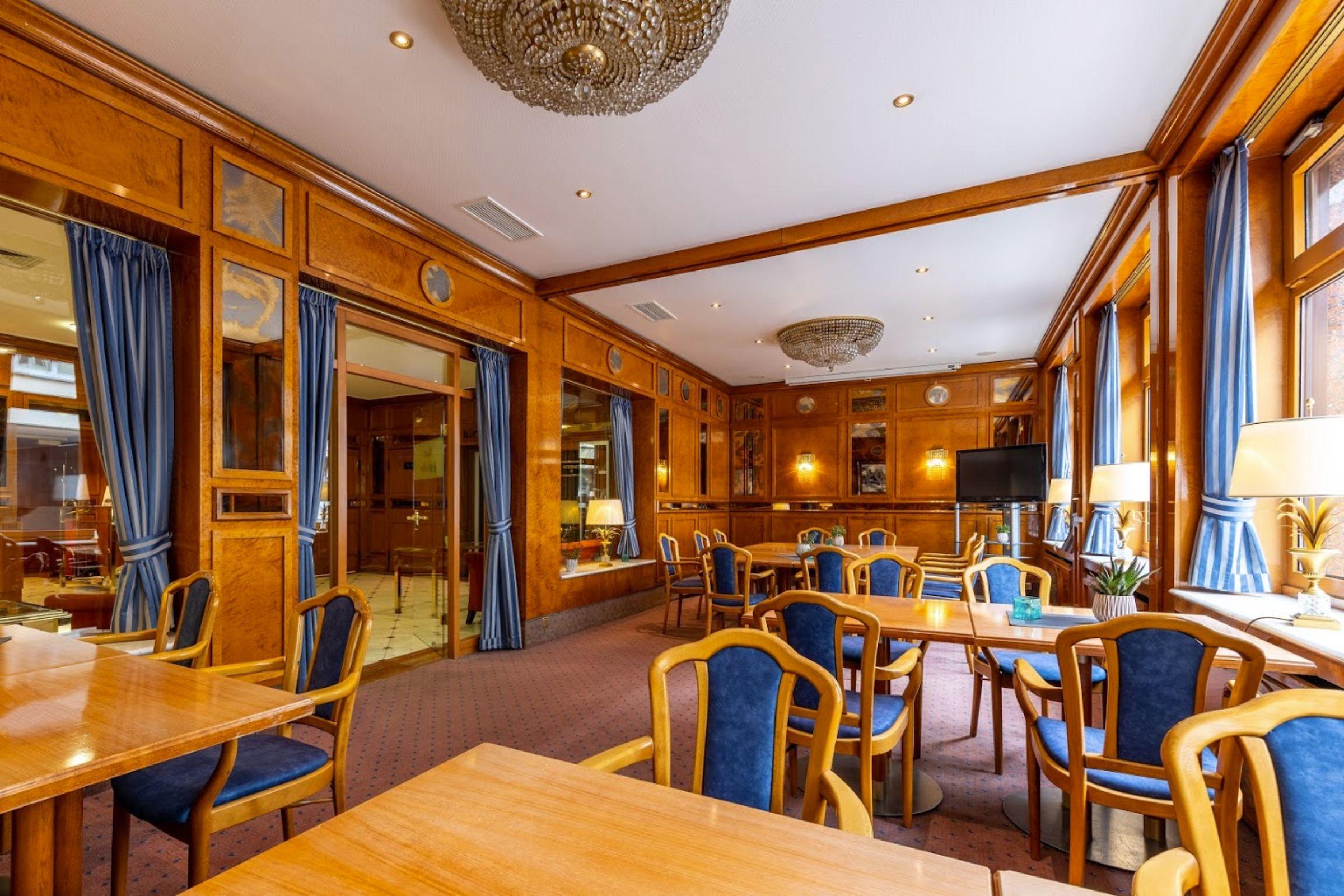 Hotel Trip Uebachs 4*