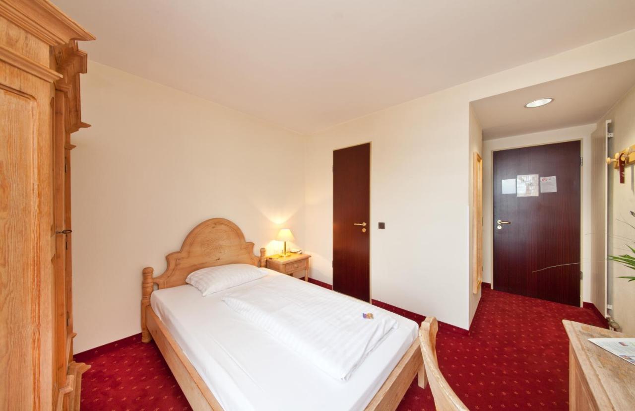 Madison Hotel 4*