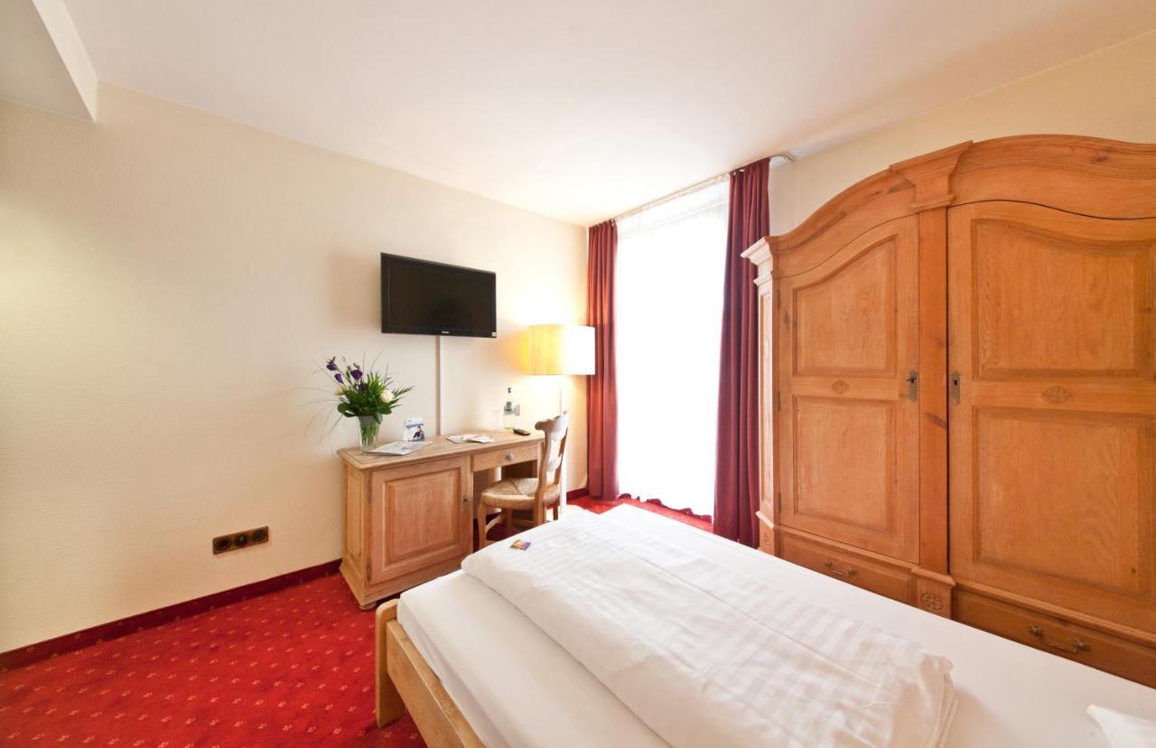 Madison Hotel 4*