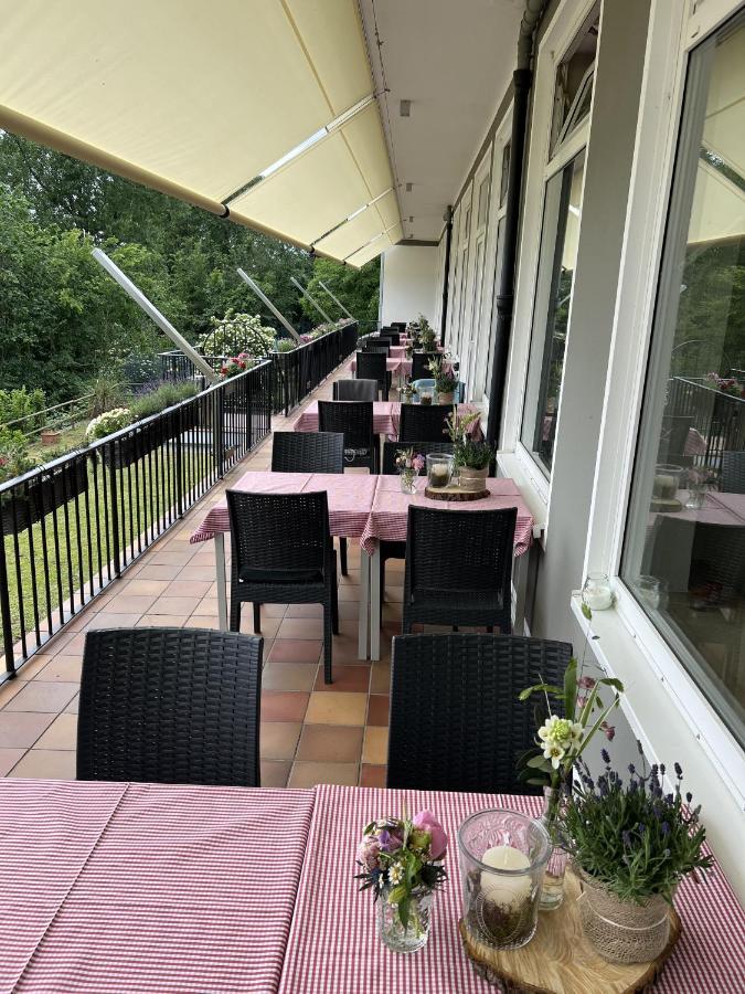 Faehrhaus Km734 Hotel Dusseldorf
