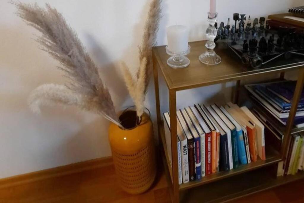 Charming Away: Close To Messe Appartement