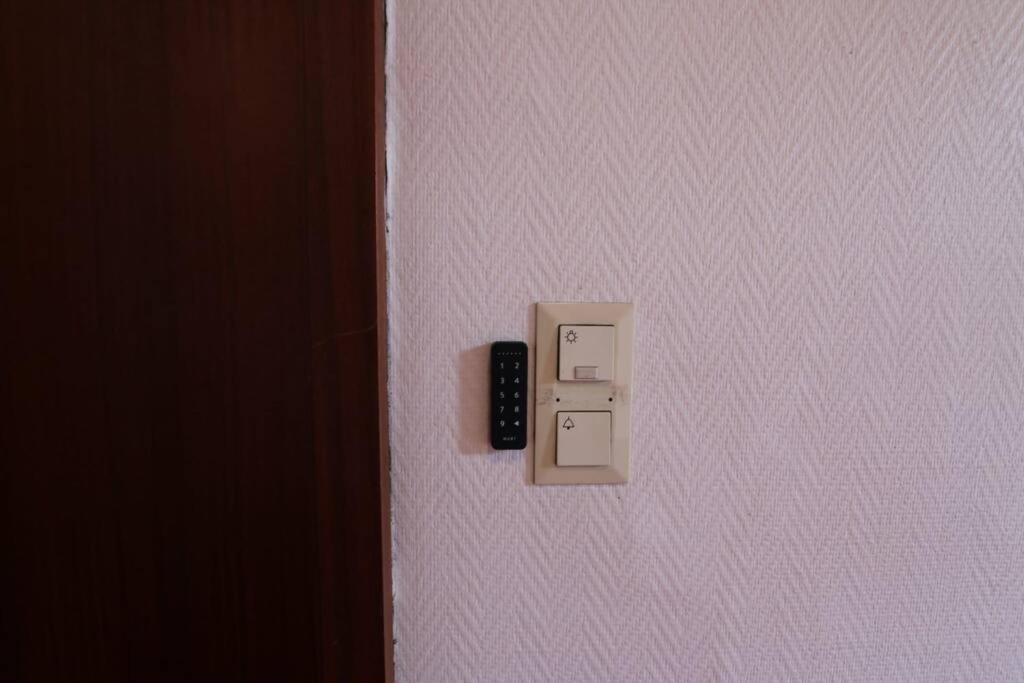 Charming Away: Close To Messe *
