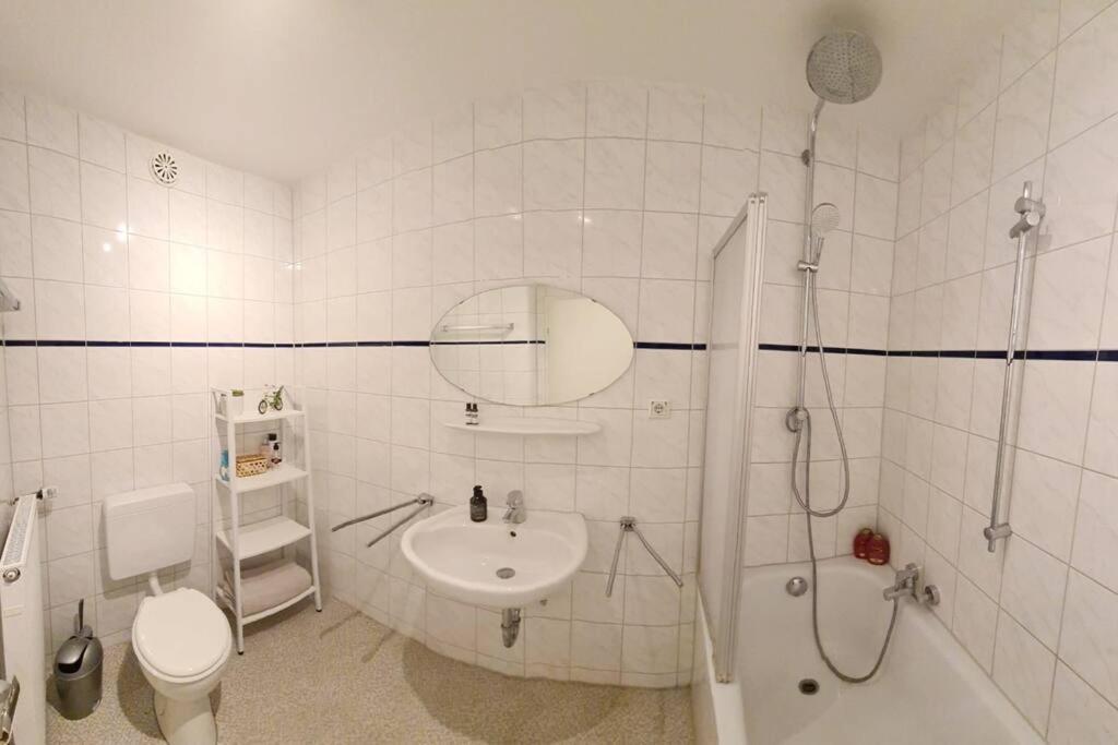 Charming Away: Close To Messe Appartement Düsseldorf