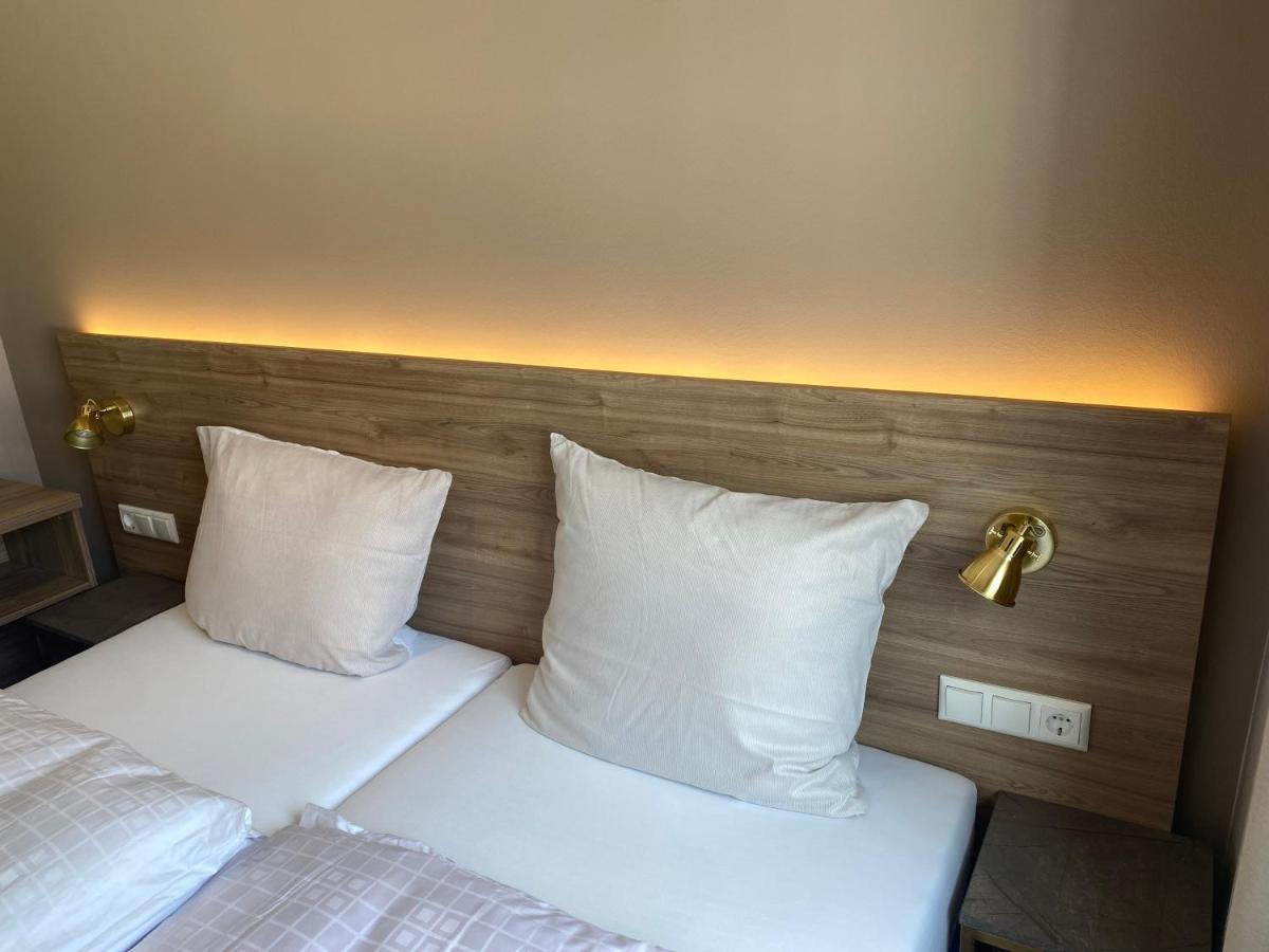 Hotel Petite Koenigsallee Self Check-in Dusseldorf