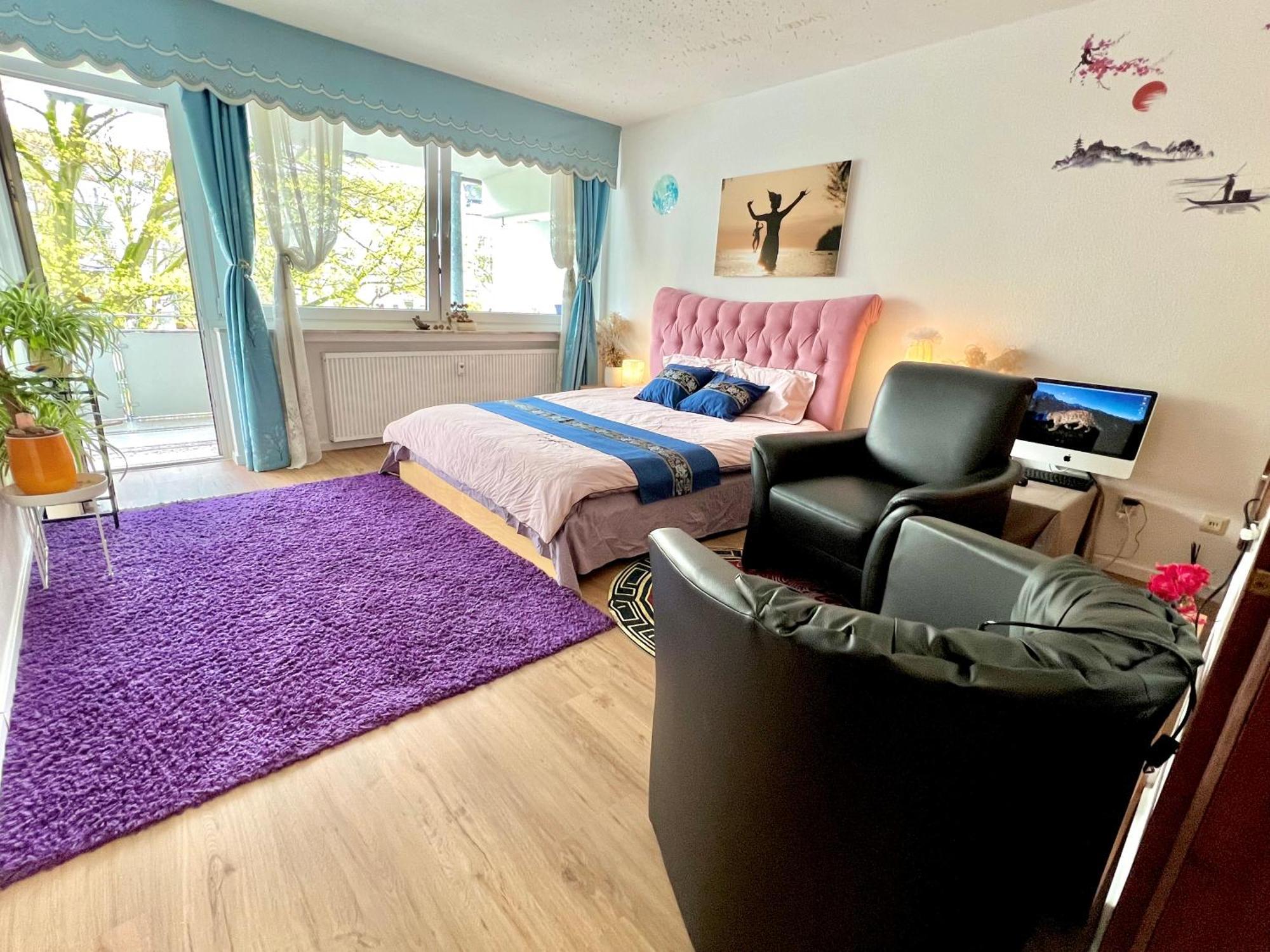 Stylish, Cozy & Quiet With One And Half In District 1 Apartment