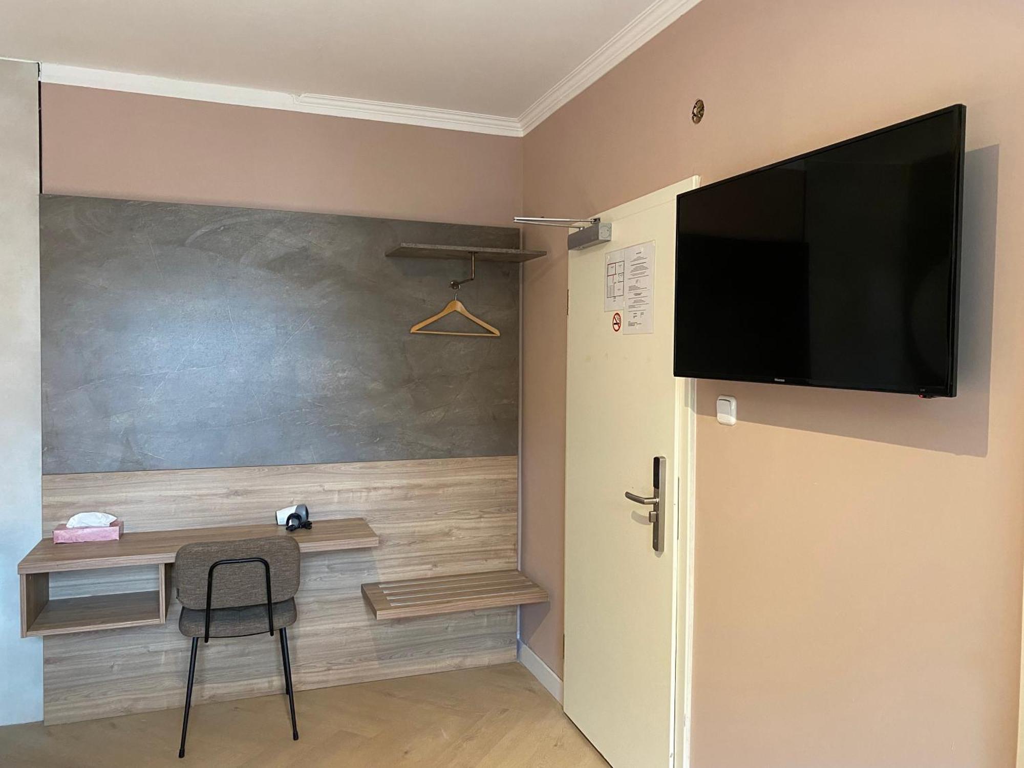 Hotel Petite Koenigsallee Self Check-in Dusseldorf