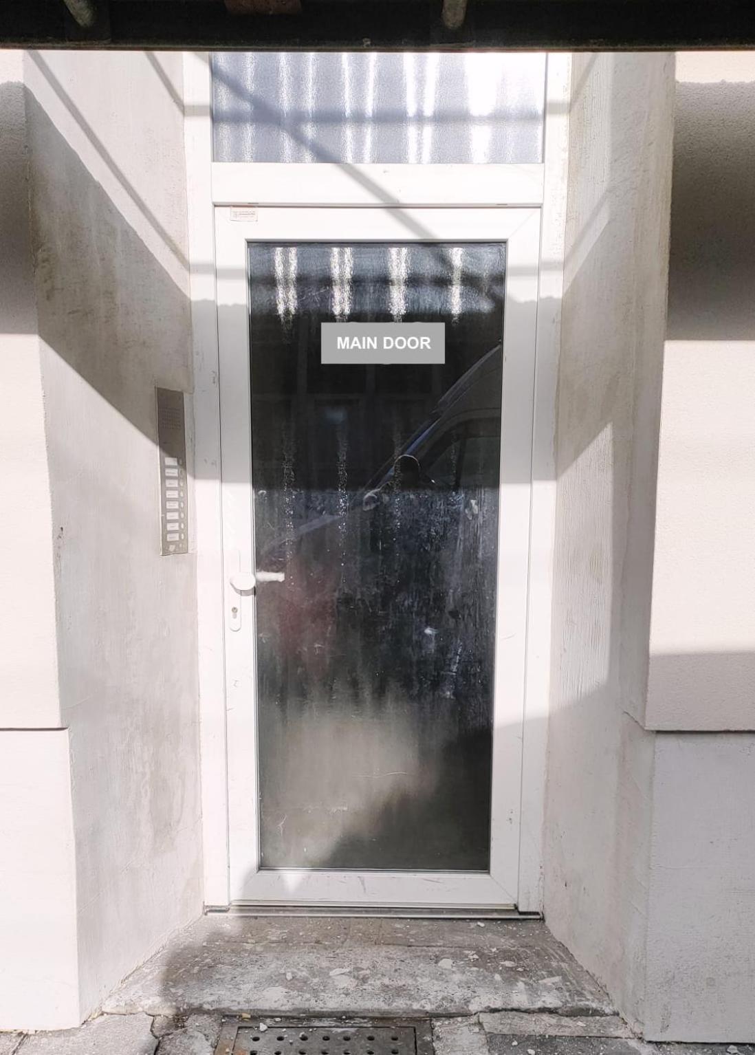 1 - 15min Messe Dus - 10min Oldtown Appartement *