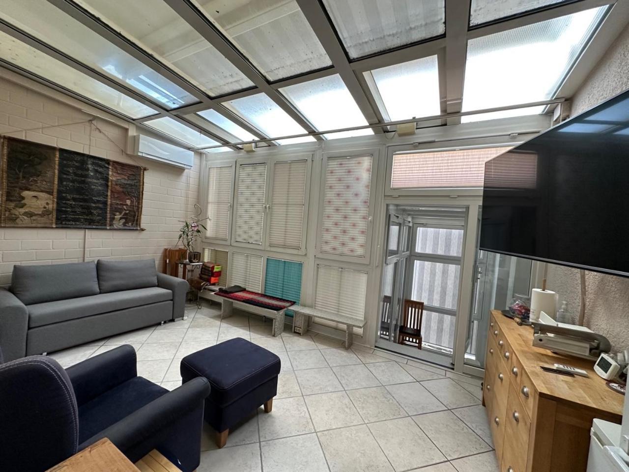 Apartment Luxury Near Media Harbour