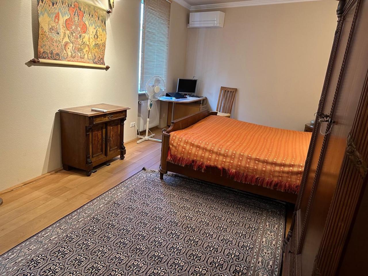Luxury Near Media Harbour Apartment *