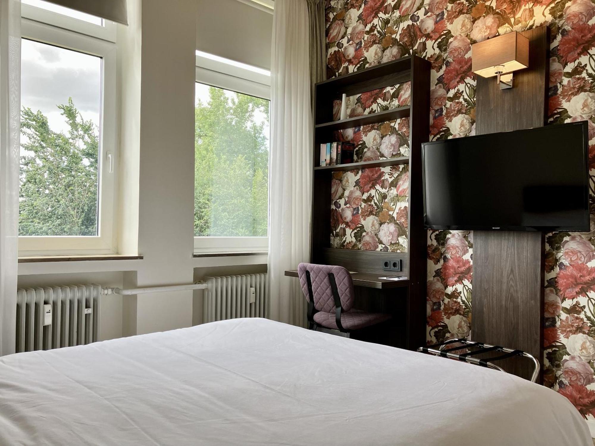 Faehrhaus Km734 Hotel Dusseldorf