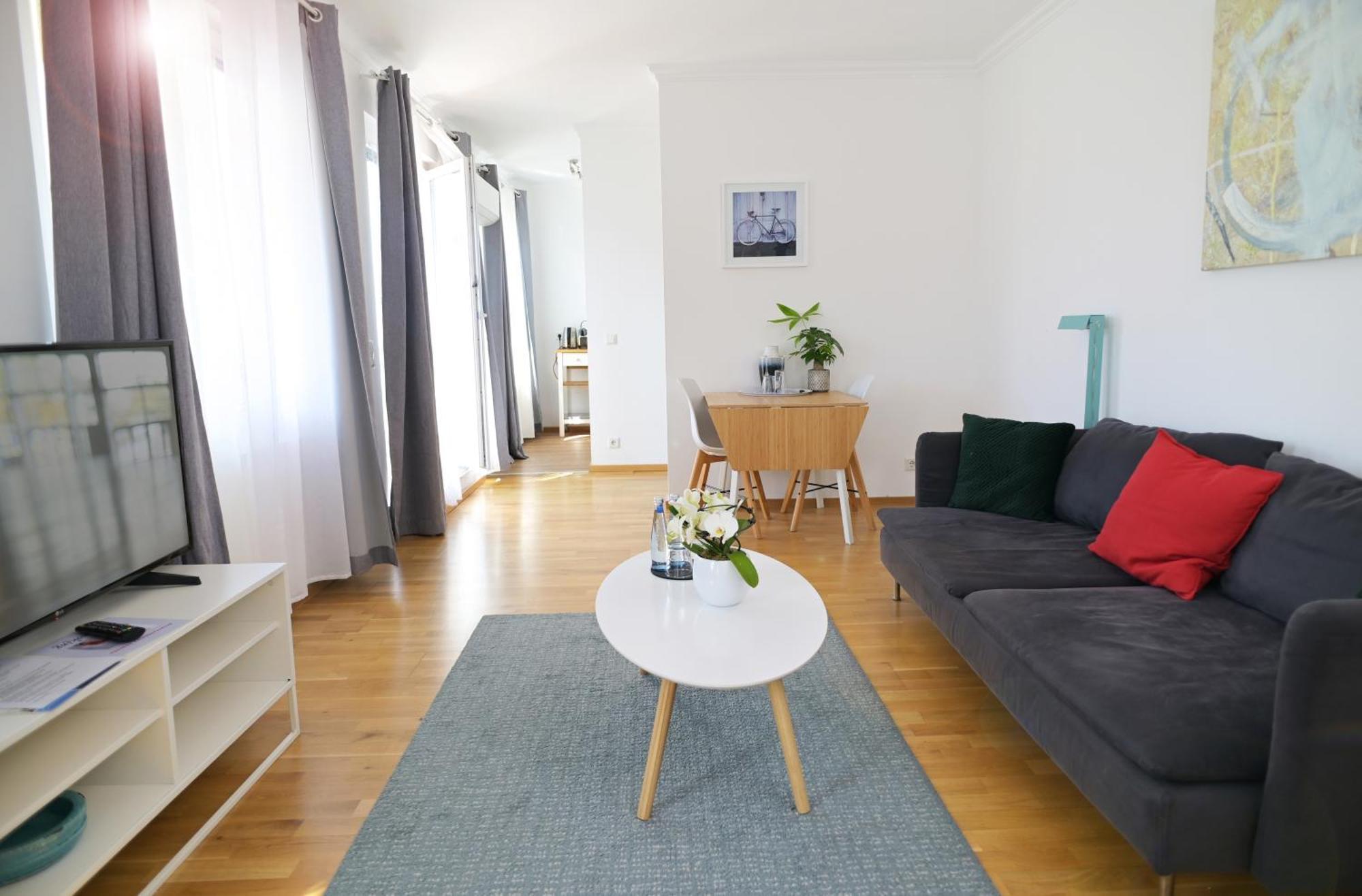 Victoria Apartments Aparthotel